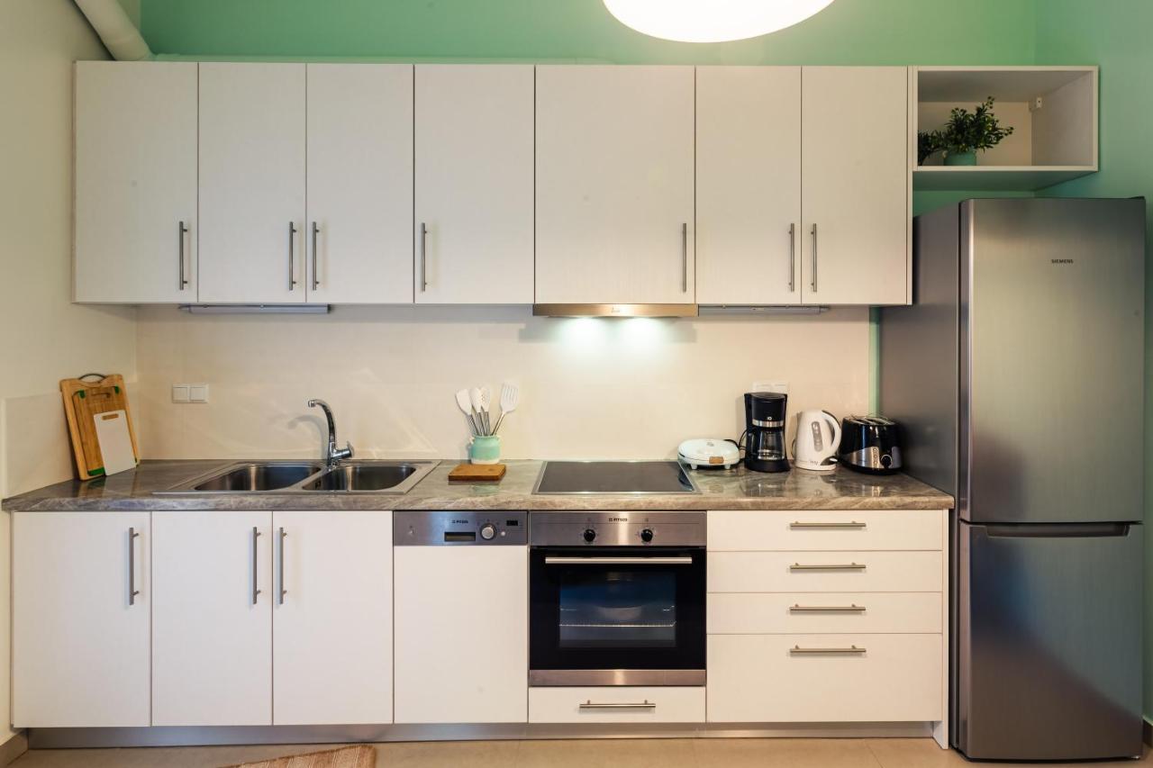 Upscale Modern Escape In The Historic Center Lejlighed Kalamata Eksteriør billede