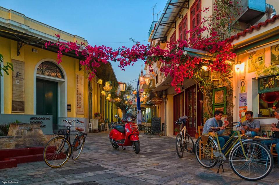 Upscale Modern Escape In The Historic Center Lejlighed Kalamata Eksteriør billede